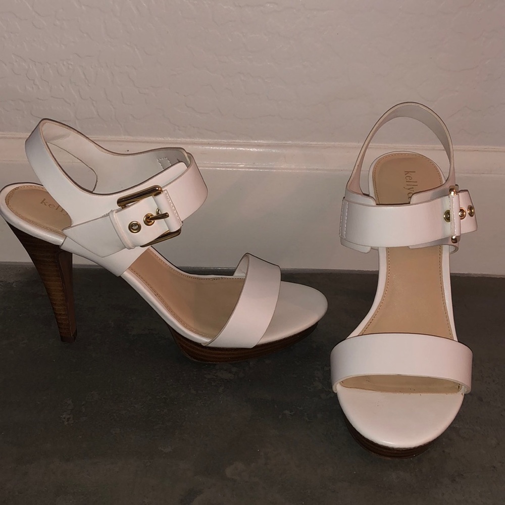 Kelly & Katie White Heel SZ: 8.5